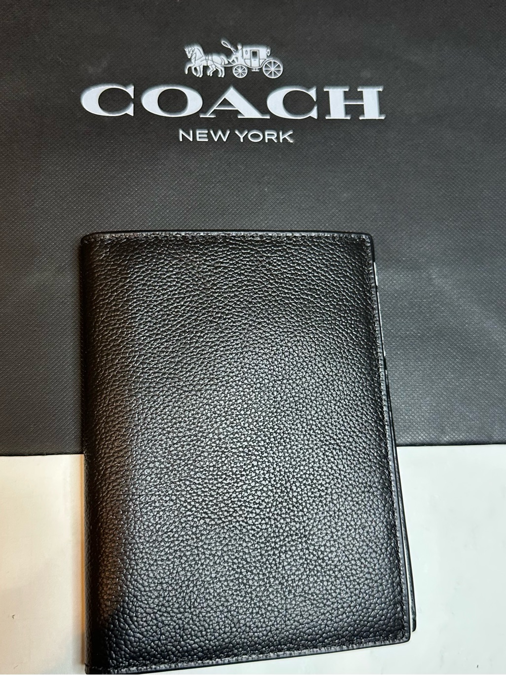 Coach PassportCard Holder Black Pebbled Leather